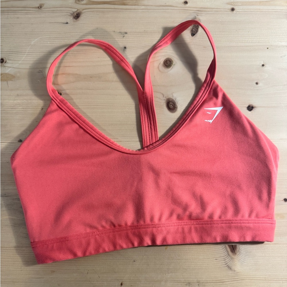 Gym Shark Bra - Coral Pink Seamless Support